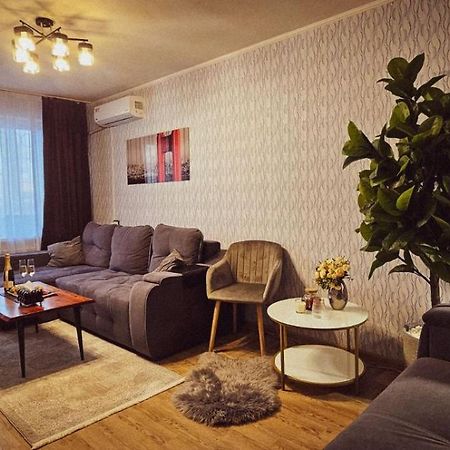2К Апартаменты В Центре Поселение 24 На 7 Kryvy Rih Extérieur photo
