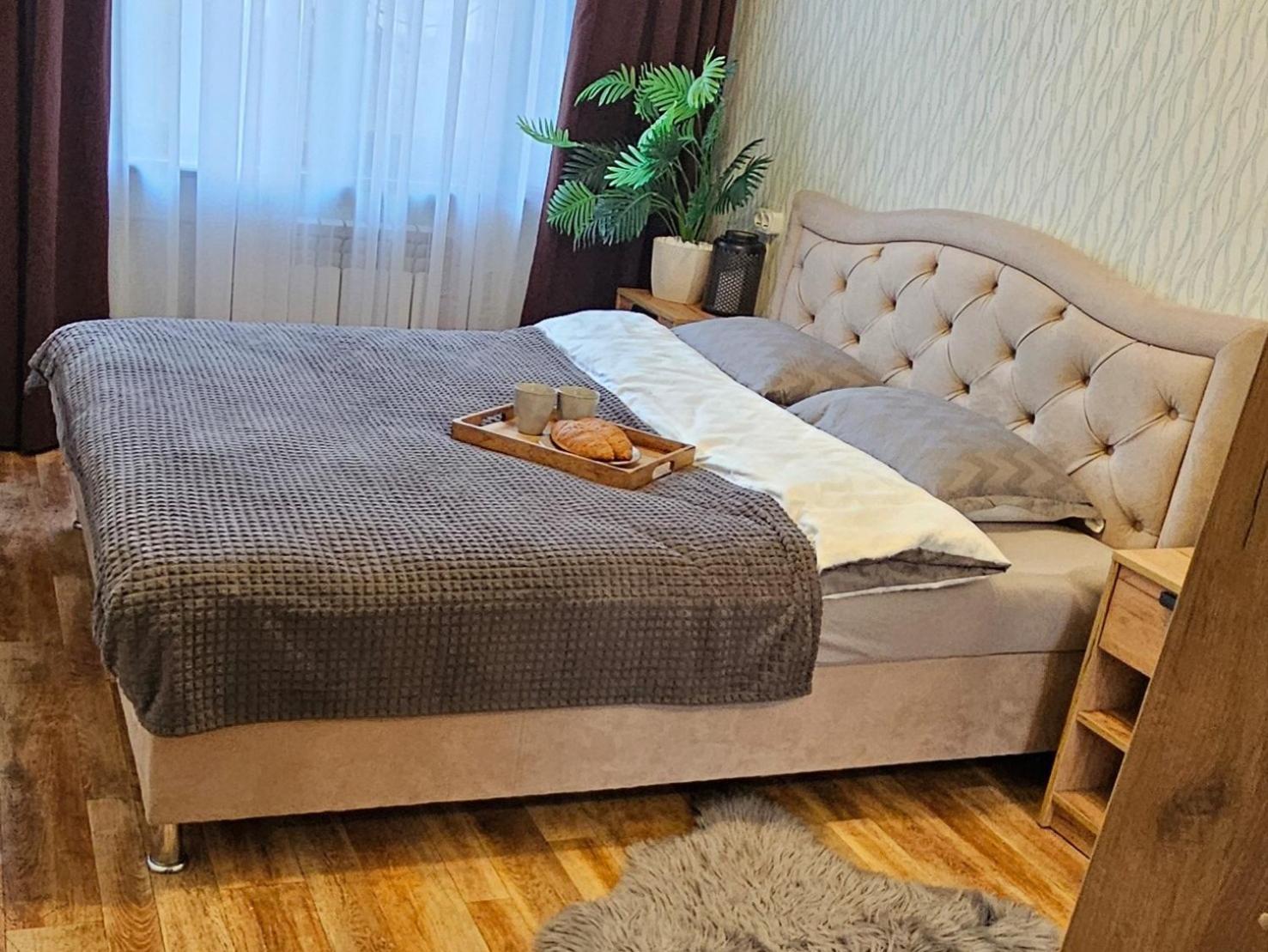 2К Апартаменты В Центре Поселение 24 На 7 Kryvy Rih Extérieur photo